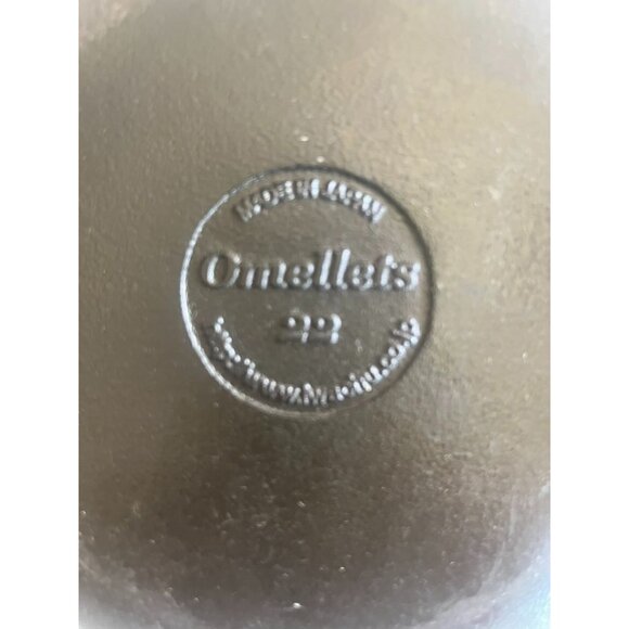 Iwachu Nambu Tekki Cast Iron Omelette Pan 22cm Japan - Picture 8 of 8
